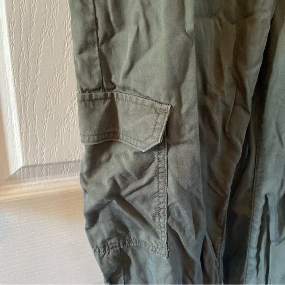 Lily Loves Khaki Pant Size 14 - Picture 5 of 6